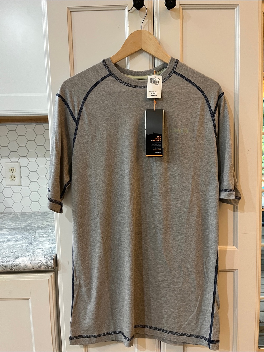 NWT Small Orvis DriRelease crewneck tee performance fabric & flatlock stitching